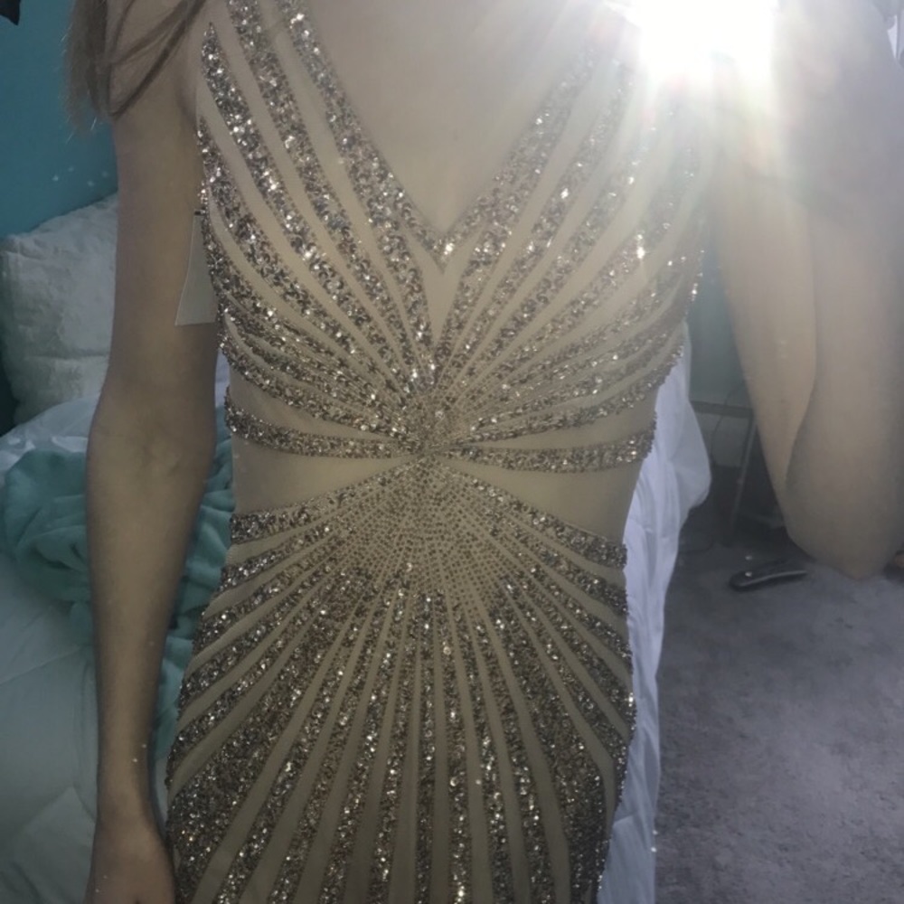 Full length gold prom dress (SIZE 2)